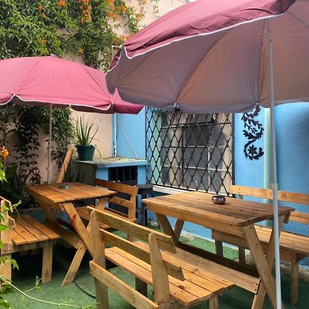 4 Grados Hostel Guatemala City Exterior photo